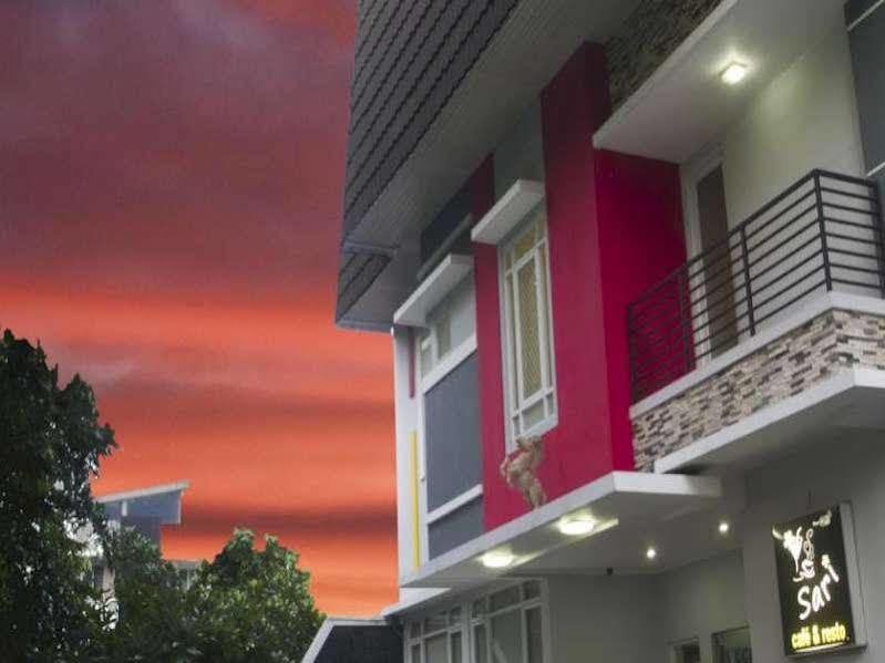 Hotel House Of Arsonia Tulip Yakarta Exterior foto